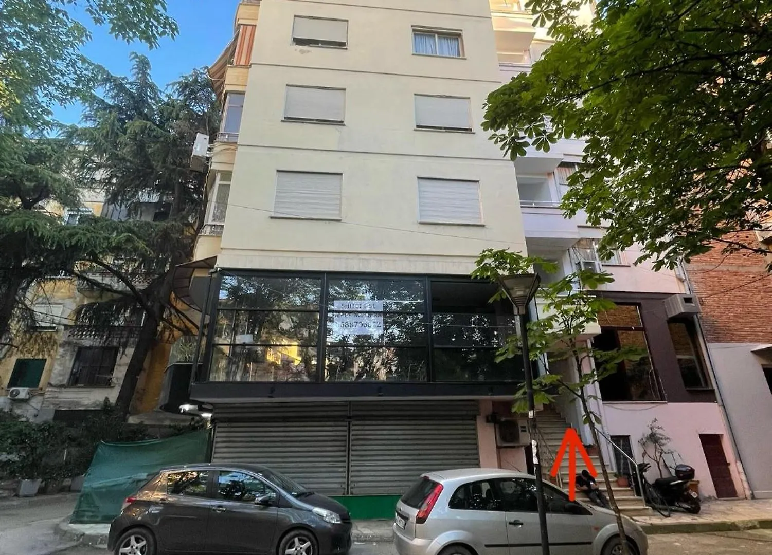 Central Comfy Apartment Tiran